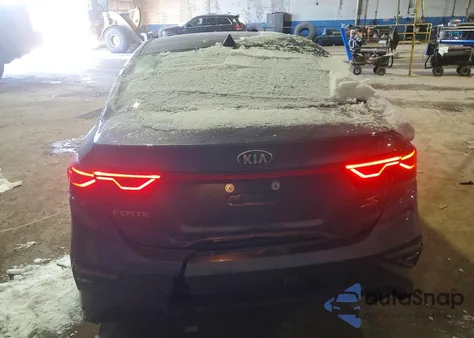 2019 Kia Forte Gt Line z USA, uszkodzony, nr VIN 3KPF34AD8KE06309